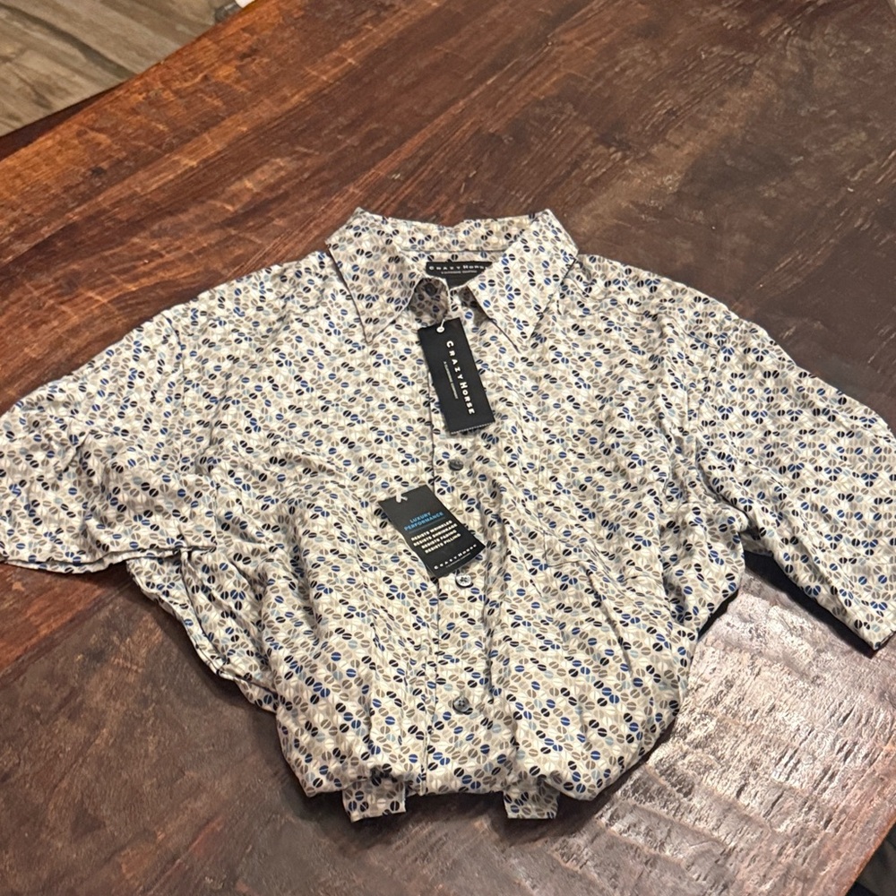 Men’s XL Charter Club White Button-Up Shirt with Blue Leaf Motif